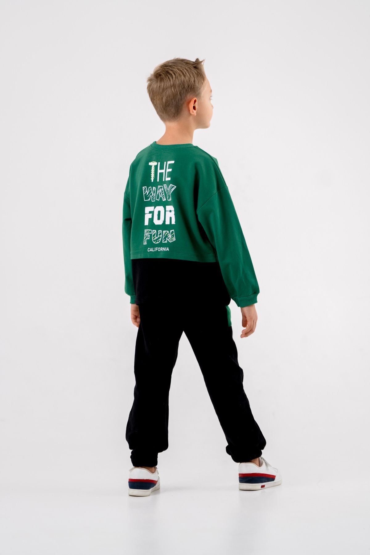 complete the look image