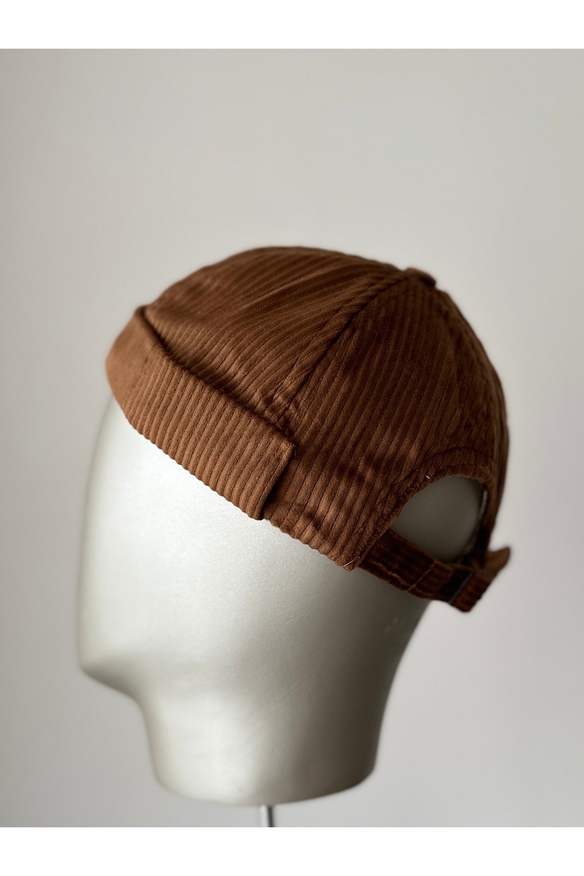 Amor Center-Soft Velvet Docker Hat Back Adjustable Skullcap Cap Hip Pill Hat 4