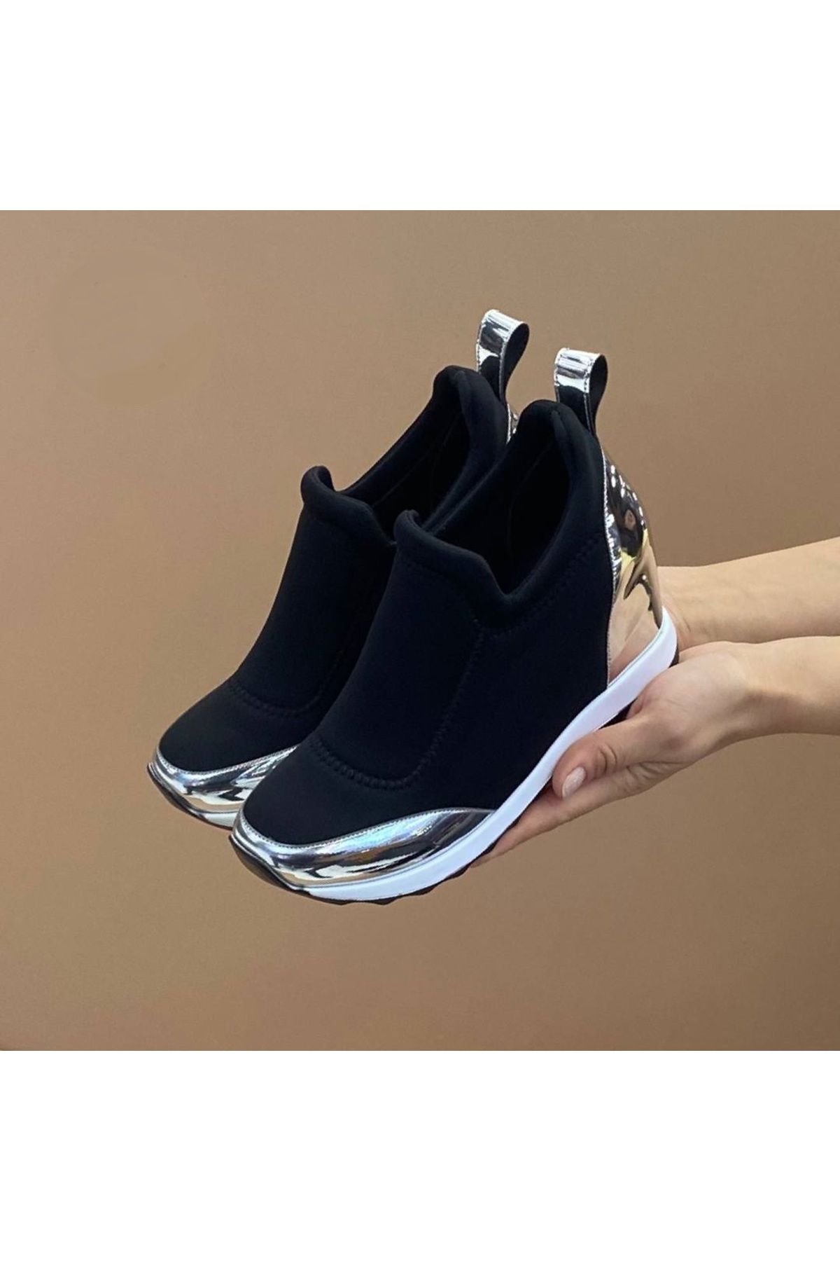 Essen-Comfortable Sneakers with Hidden Heels 2