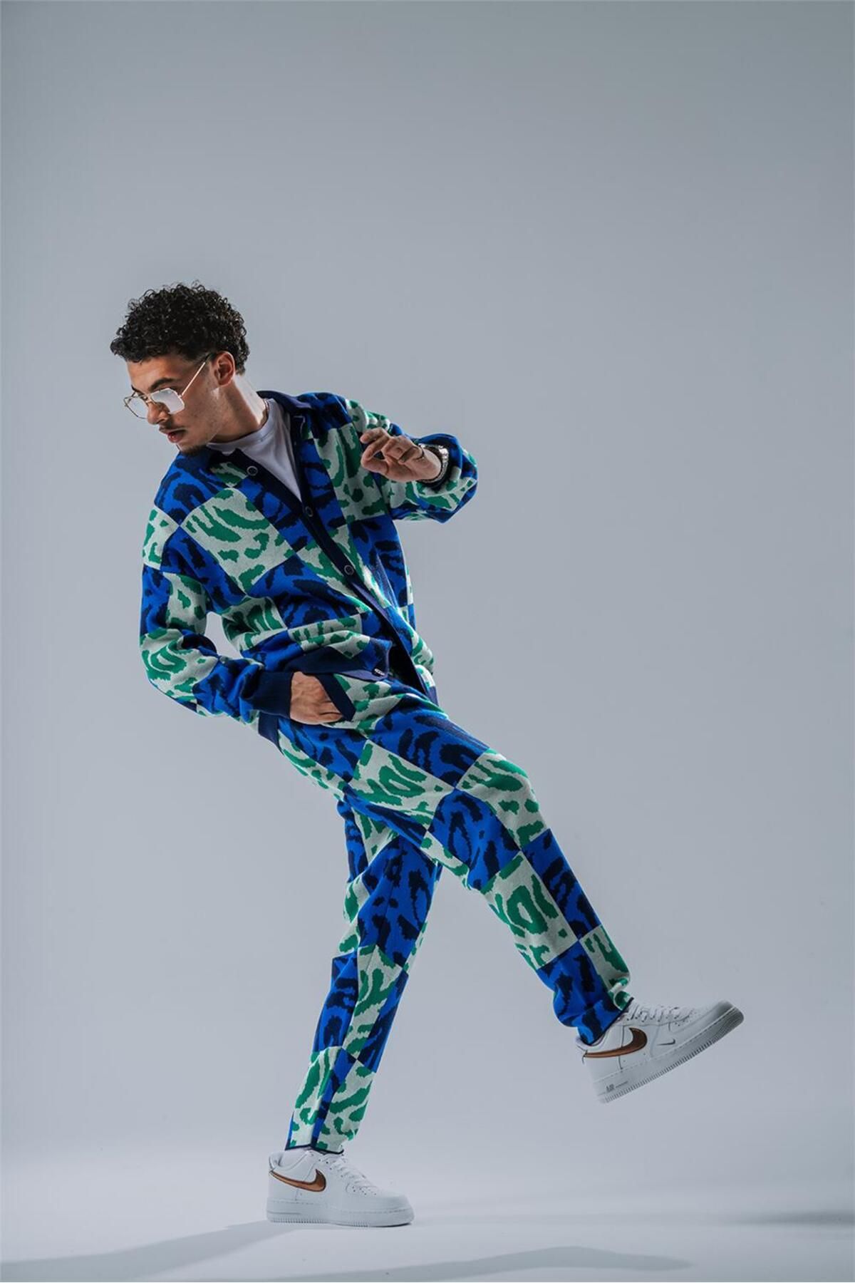 Go shop fit sweatsuit