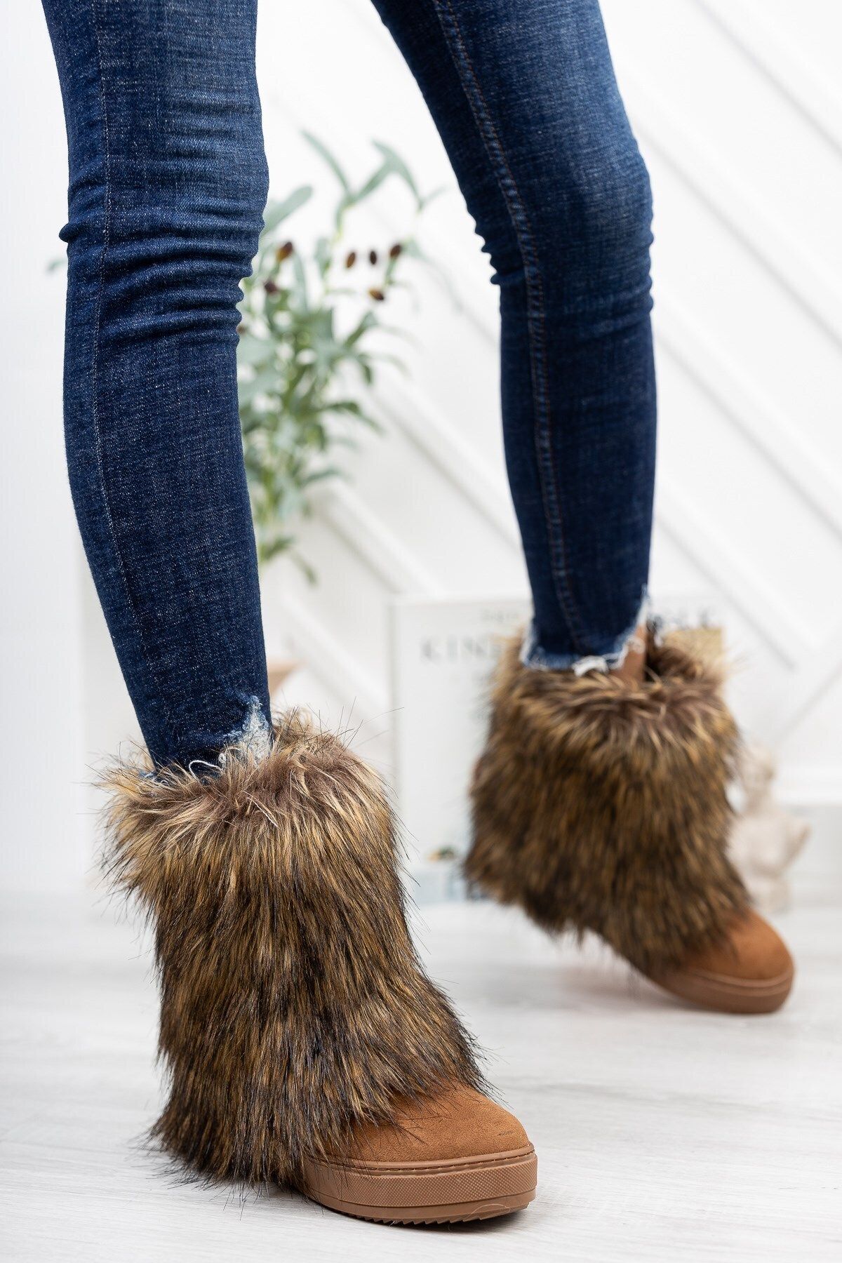 Bak Store Brown Tan Suede Hidden Heel Furry Feather Women s Boots