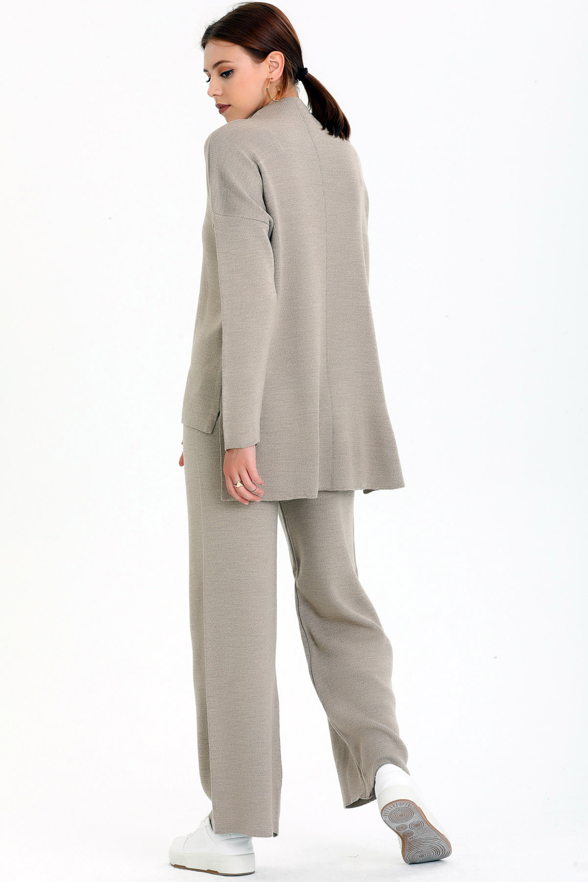 ALCHON Stand Collar Stripe Detailed Short Front Long Back Sweater Elastic Waist Straight Leg Trousers Double Knitwear Set