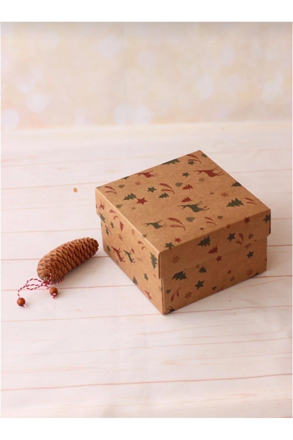 demontecraft Yılbaşı Noel kutusu 25x25x10 (1adet)