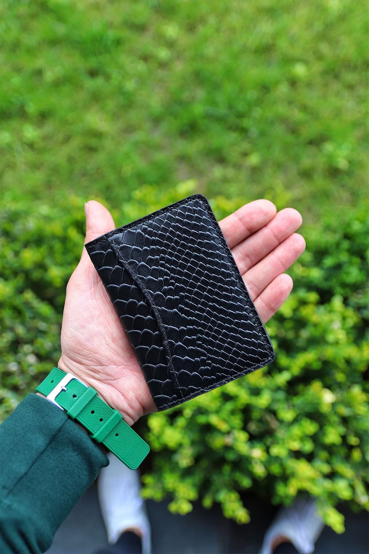 کارت دار مردانه و زنانه چرمی سیاه چاپی پیتون Crew Leather