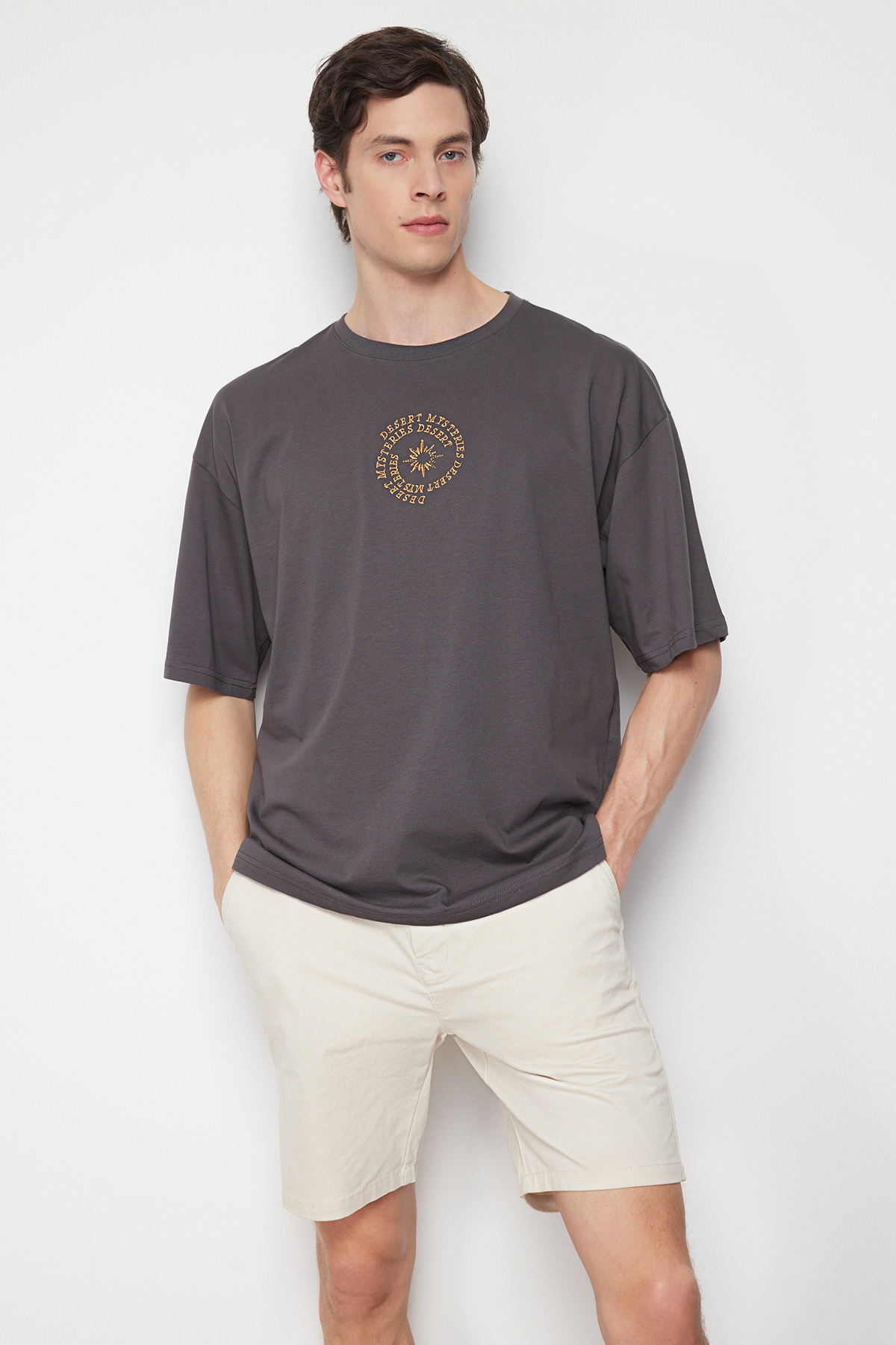 Trendyol Man Young - T-Shirt Oversize A Maglia In Cotone Uomo - Girocollo Basic - Colore Khaki