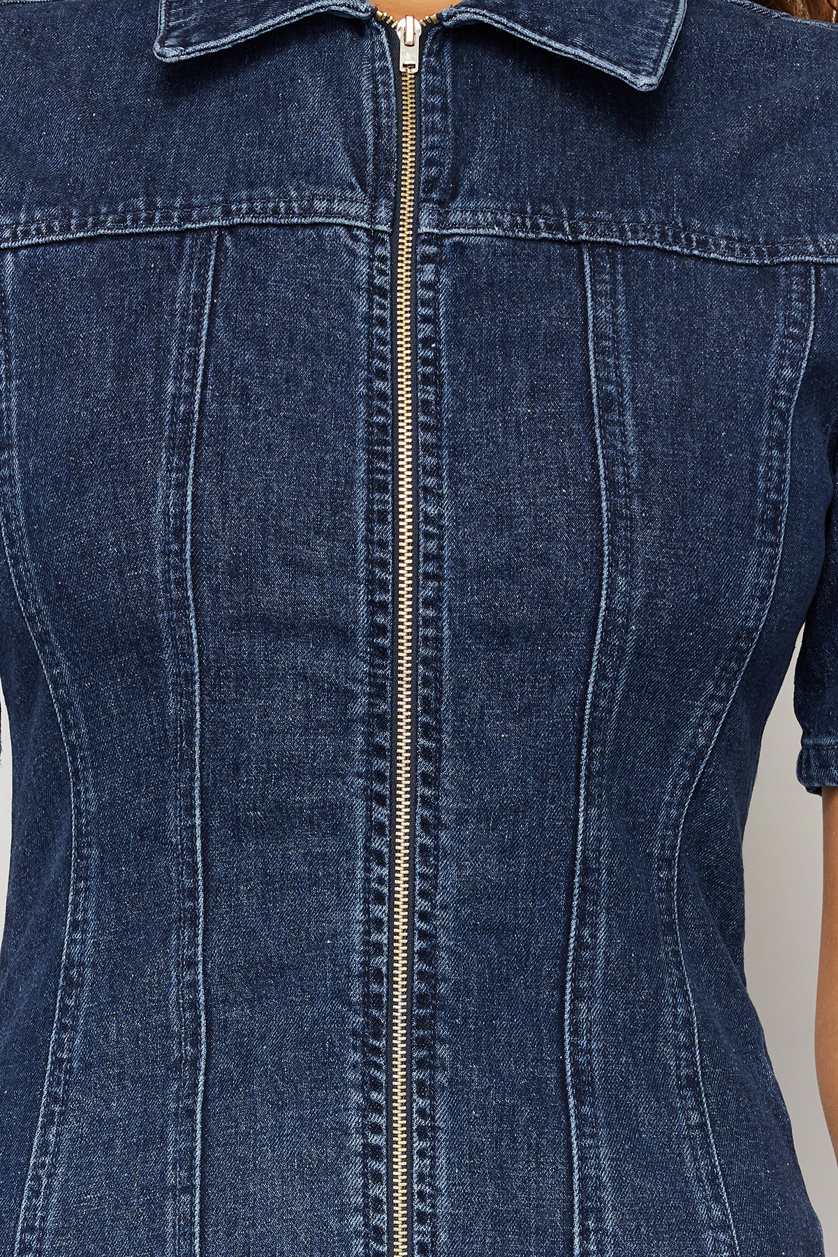 Trendyolmilla  Koyu Mavi Fermuarlı Fitted/Vücuda Oturan Mini Comfort/Esnek Denim Elbise TWOSS24EL00381 - Görsel 4