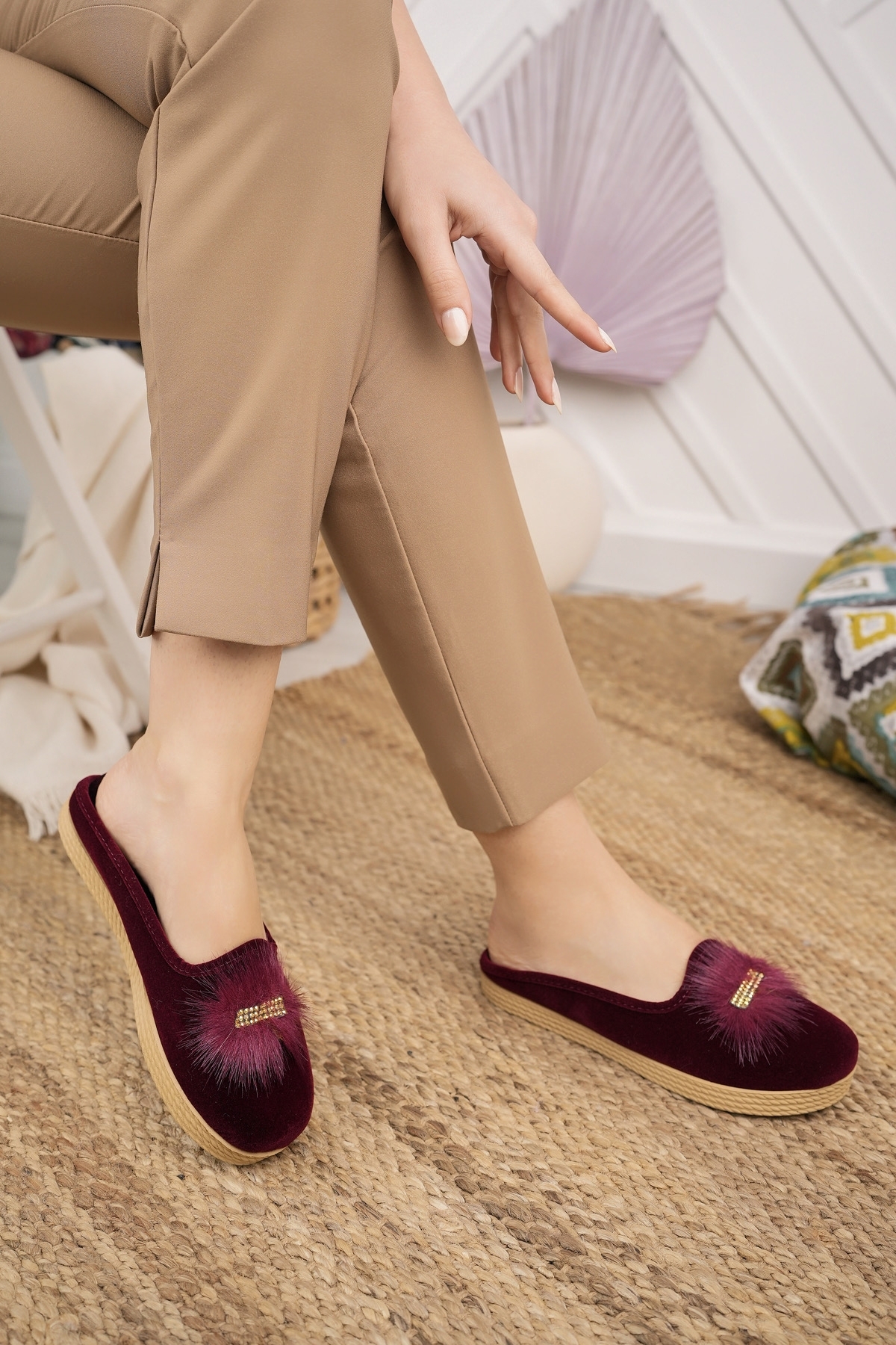 Modafırsat Γυναικείες παντόφλες με φτερά μπορντό χρώματος, χειμερινές παντόφλες για εσωτερικούς χώρους, μαλακές άνετες παντόφλες με πέτρες, παντόφλες για καλεσμένους