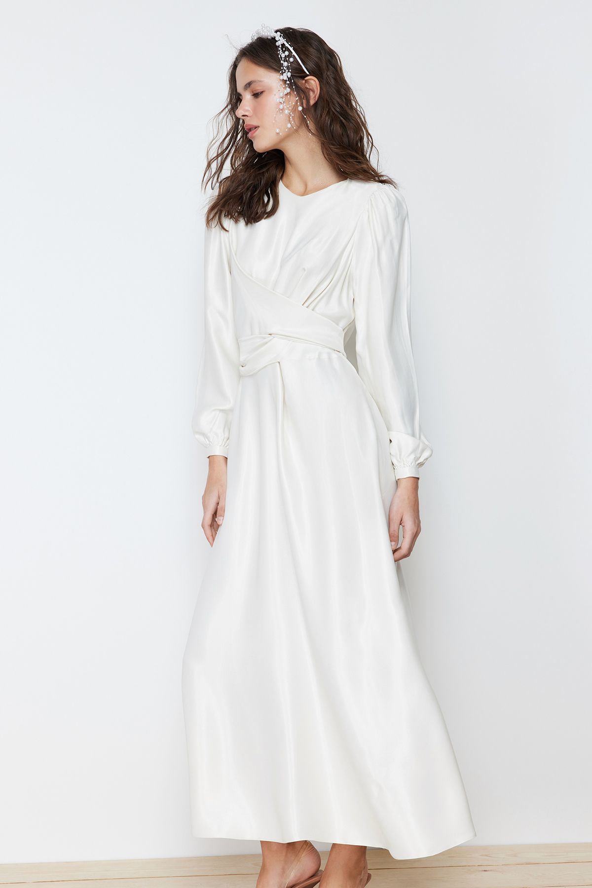 Trendyol Modest-Ecru Zweireihig Detailliert Langes Abendkleid für Hochzeit/besondere Anlässe TCTAW22EB0105 3