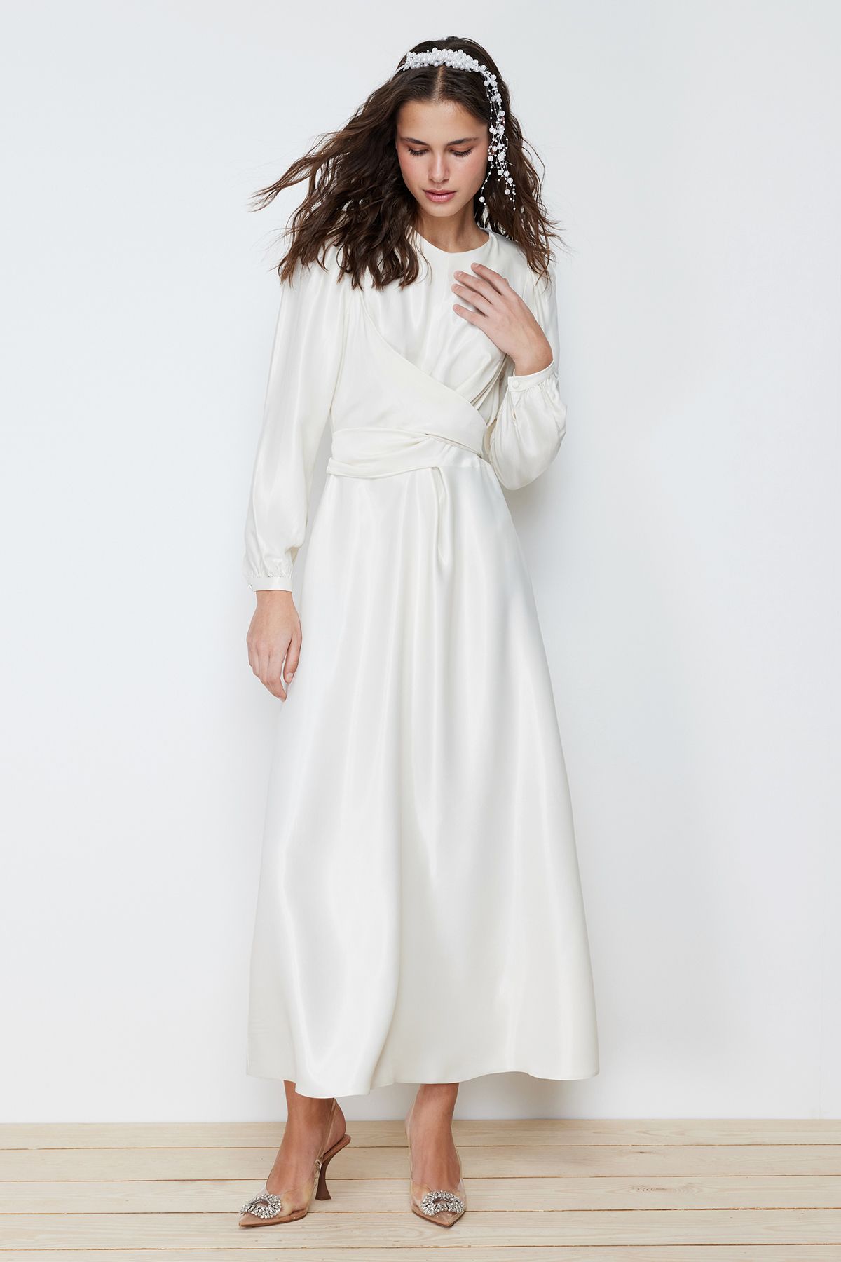 Trendyol Modest Ecru Dwurzędowy Detal Suknia Wieczorowa Na Wesele/specjalne Okazje Kobieta - 38