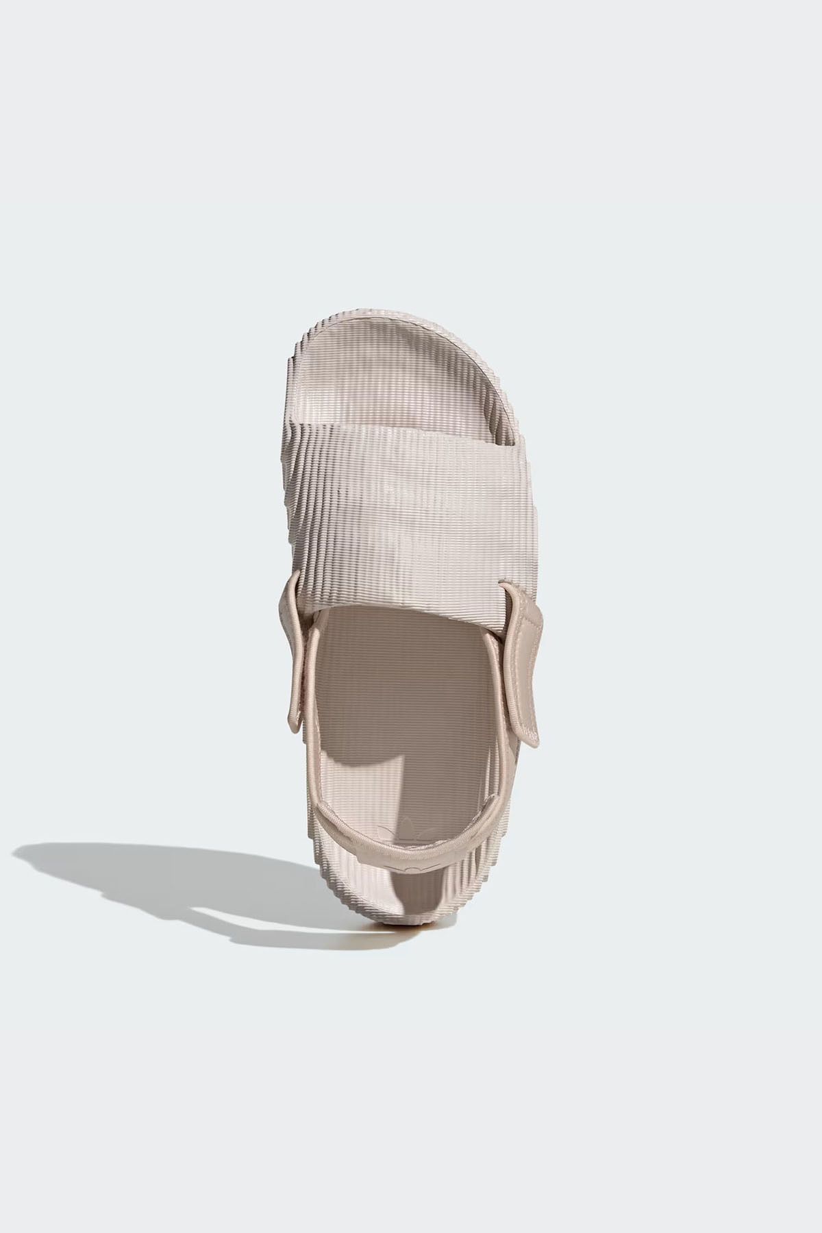 صندل ورزشی نود زنانه دمپایی روزانه در نمایشگاه 22 XLG adidas