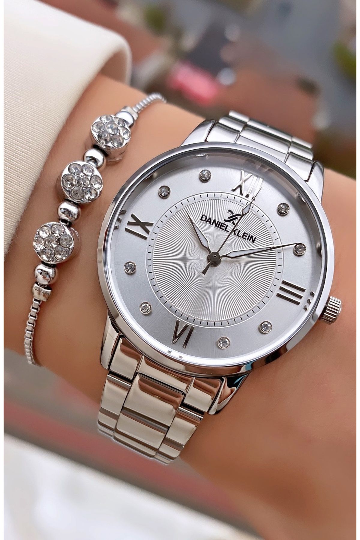 Daniel klein silver watch top