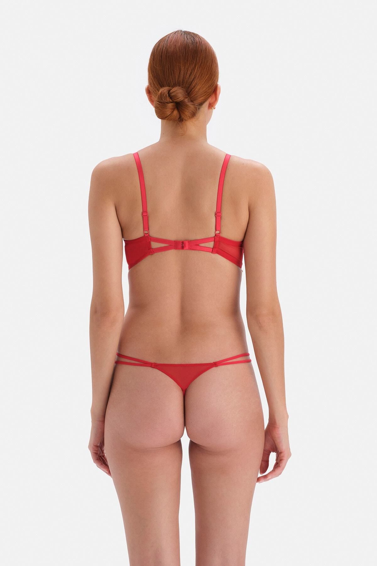 Dagi-Tanga-Höschen mit rotem Spitzenstring und detailliertem Detail 2