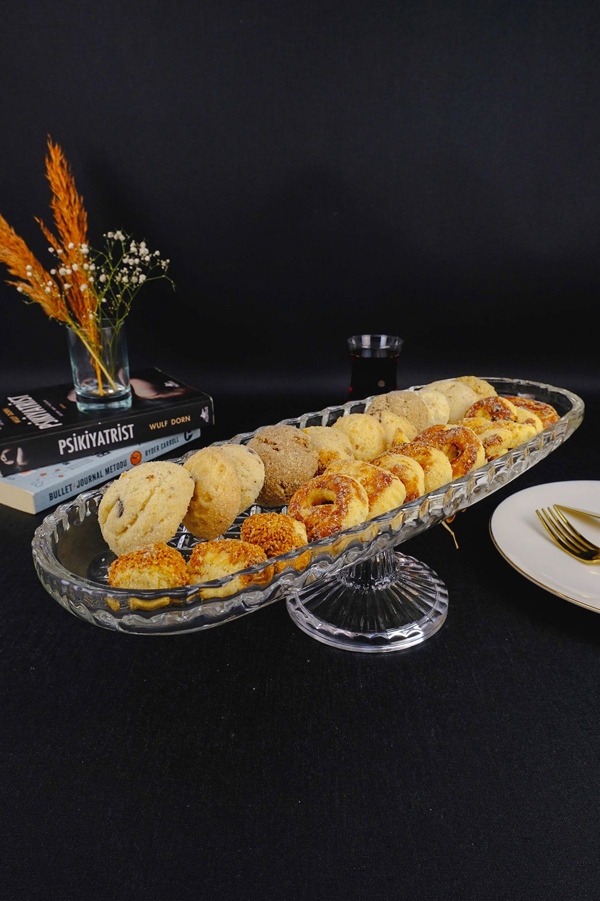 Digithome-Cemre Footed Glass Serving and Presentation Plate 39 Cm – SN.CMR.001 C1-1-288 2
