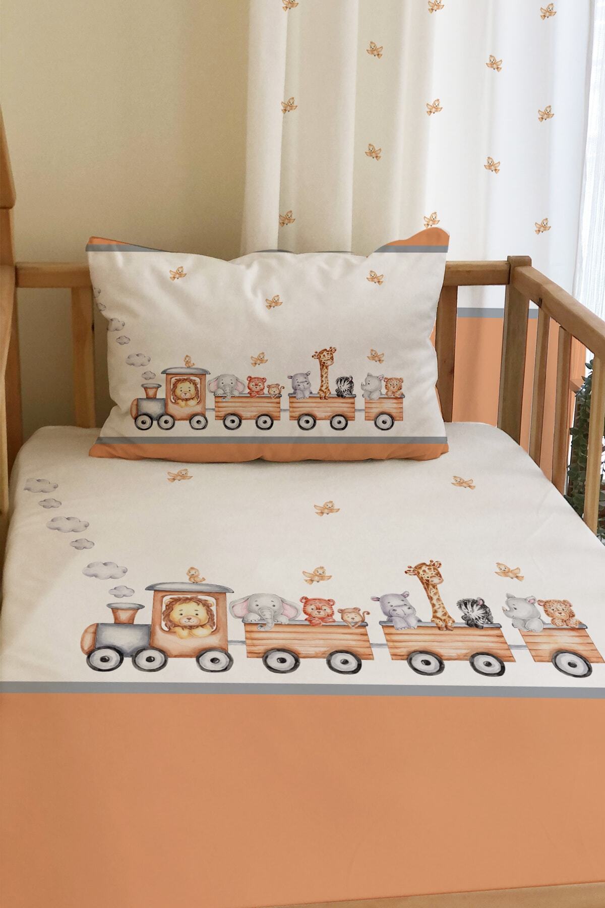 Train Pattern Velvet Texture Printed Baby and Child Bedspread
