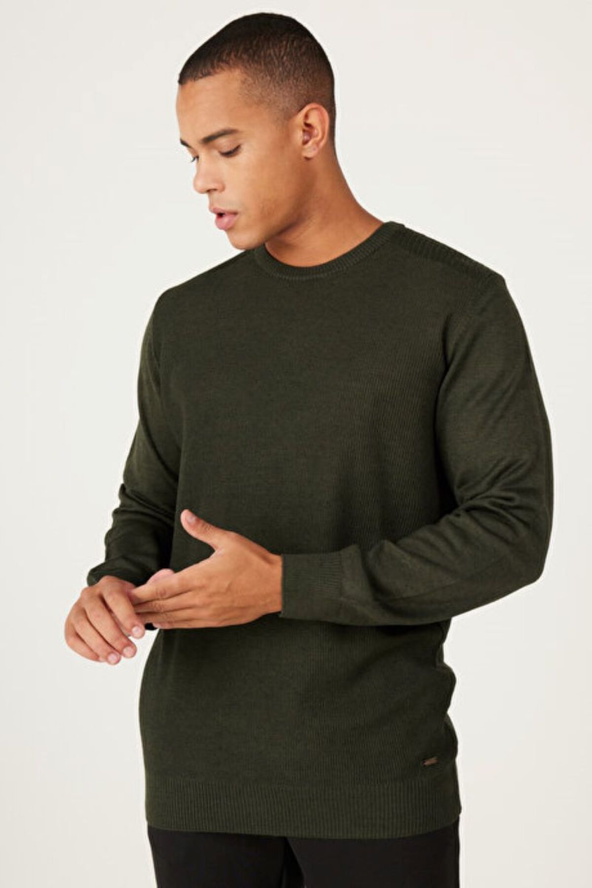 Yünlü Standart Fit Normal Kesim Bisiklet Yaka Haki Triko Kazak