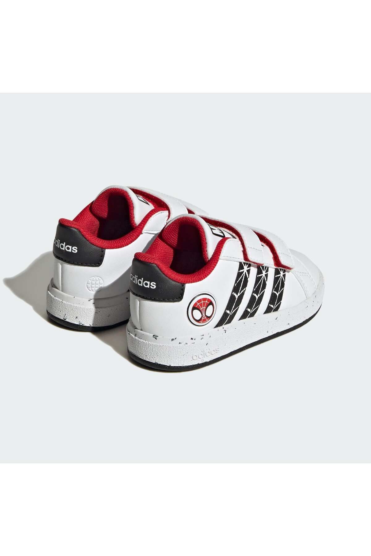 Photo de basket sales adidas