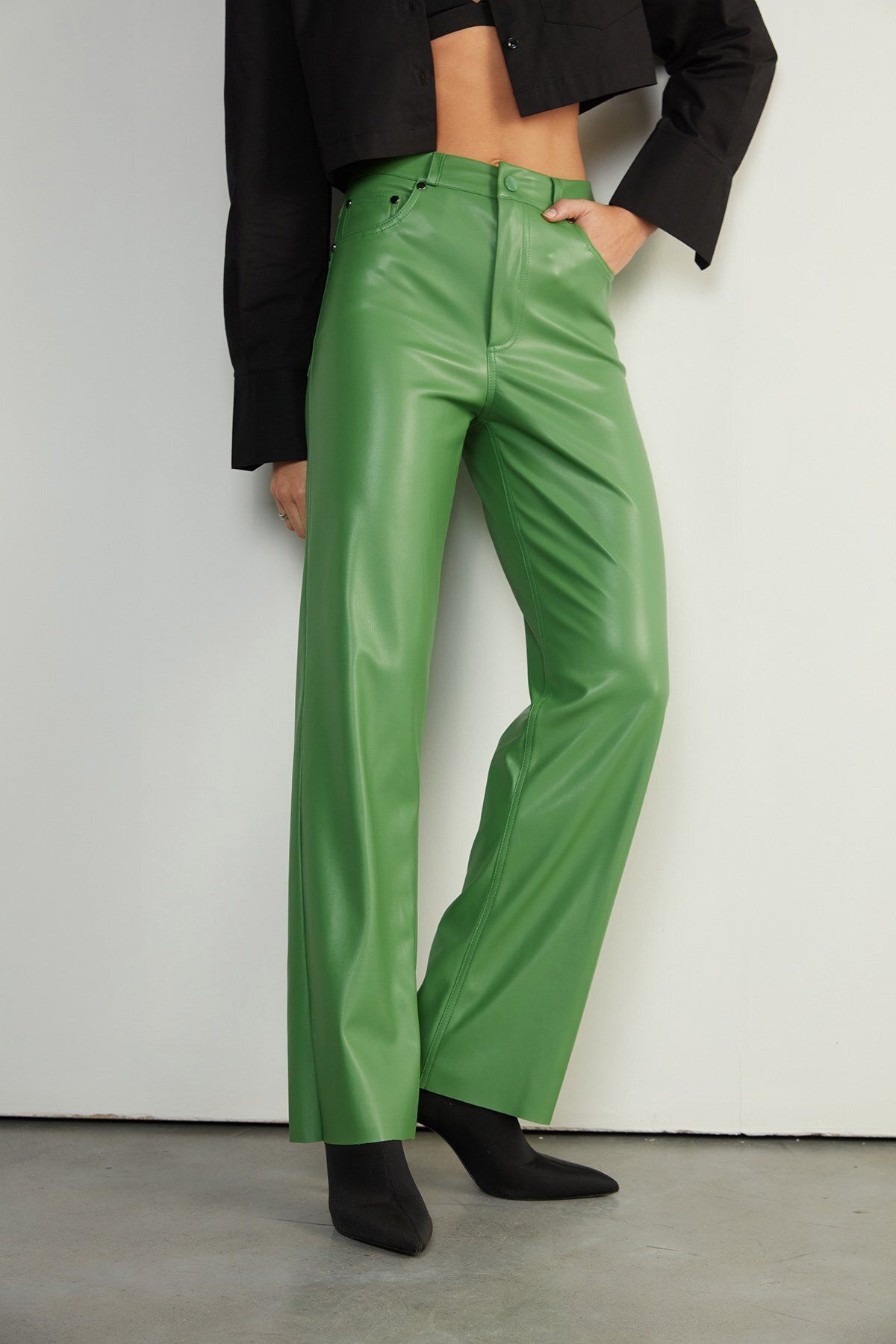VATKALI Leather Trousers Green - Trendyol