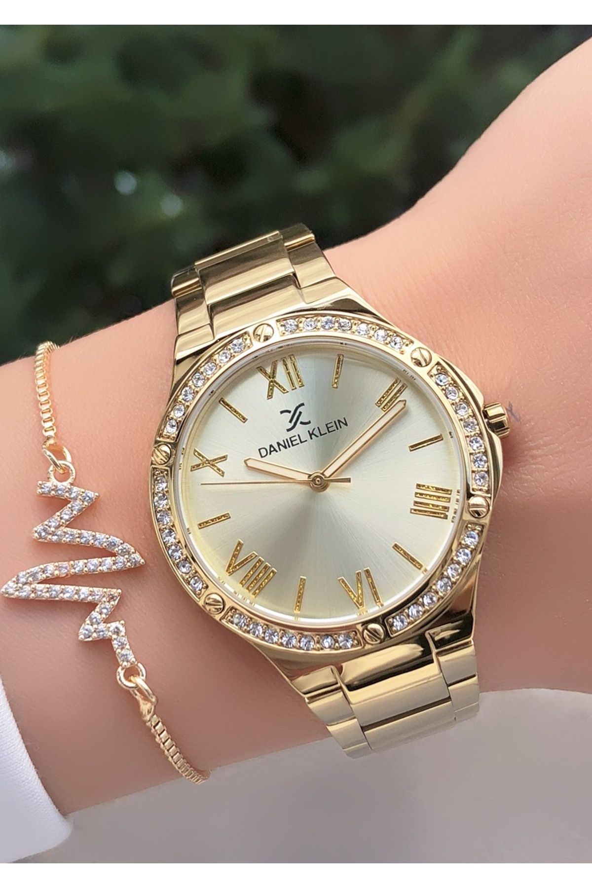 Daniel klein on sale gold watches