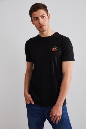 Unisex Siyah Baby Yoda Nakışlı T-shirt NL1023
