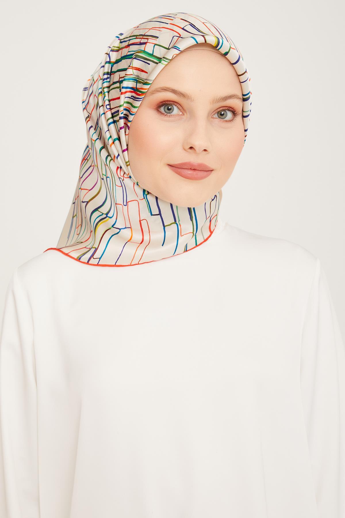 روسری زنانه آرمینه | 8.6839E+12 Armine - Image 3