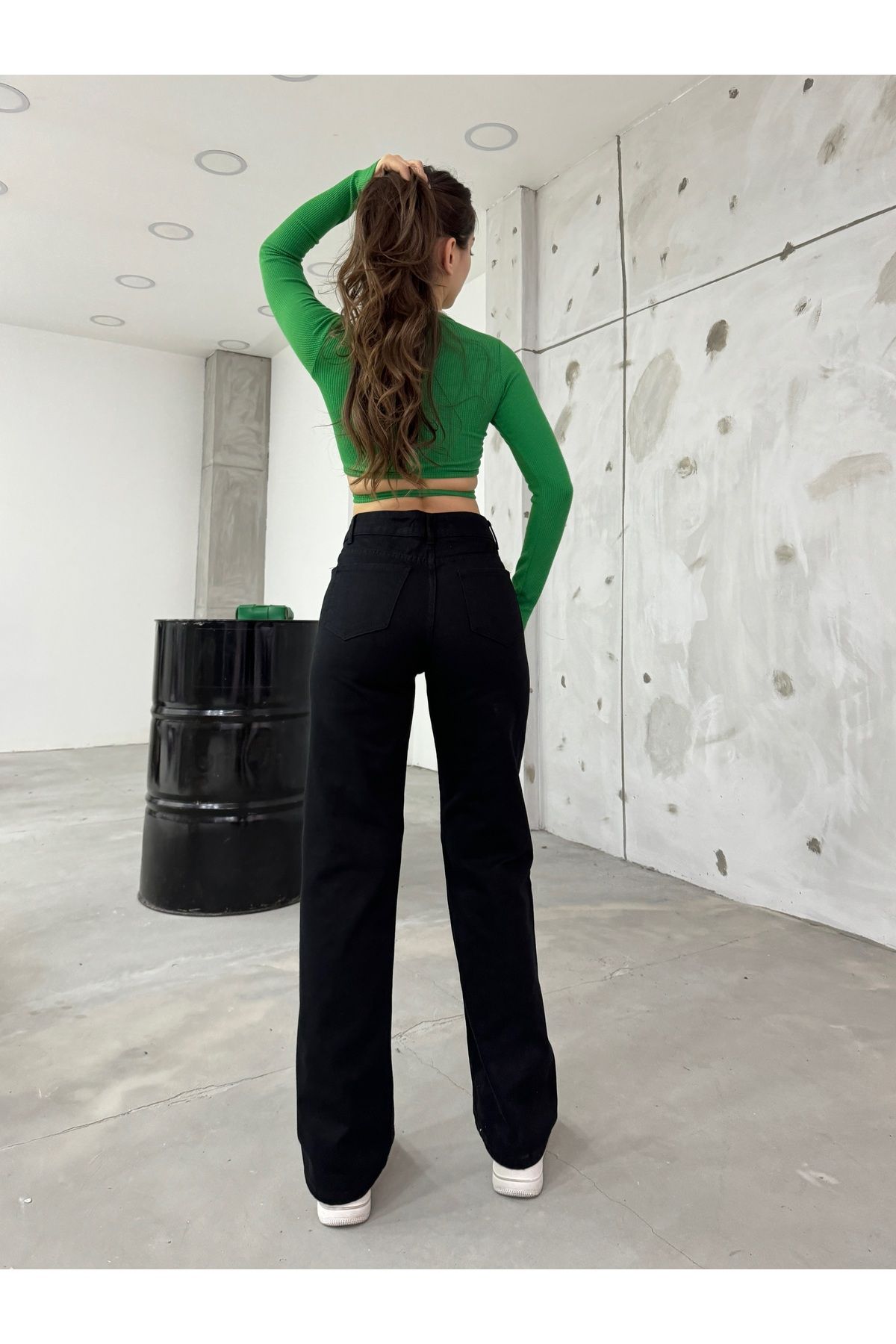 BİKELİFE-Schwarze, hoch taillierte, dehnbare Lycra-Jeans mit weitem Bein für Damen 3
