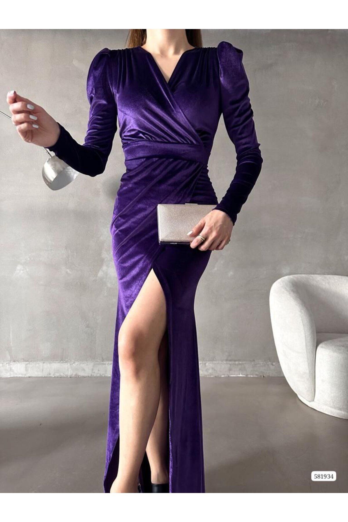 Dark purple 2025 velvet dress