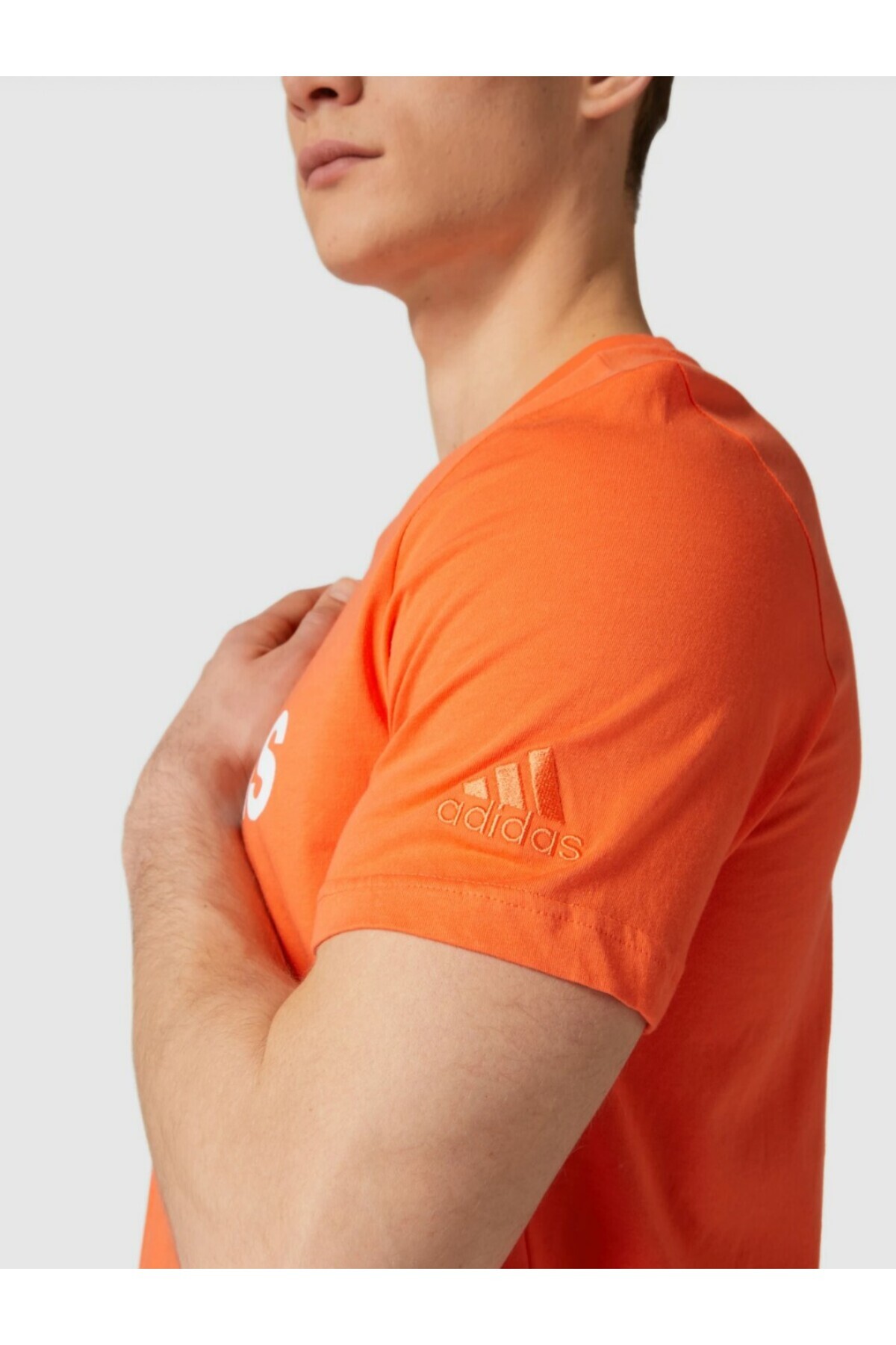 adidas Essentials Embroidered Linear Logo TShirt Fiyatı, Yorumları