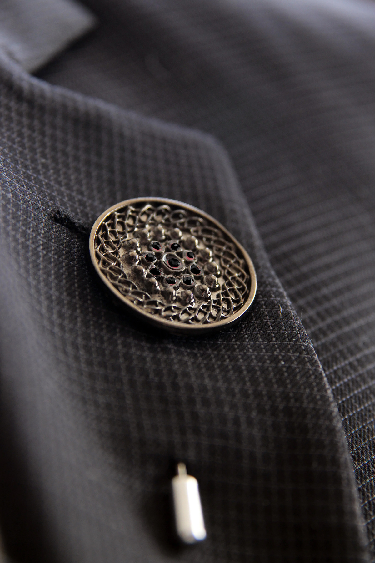 Anthracite Grey Color Black Stone Detailed Jacket Lapel Pin Brooch