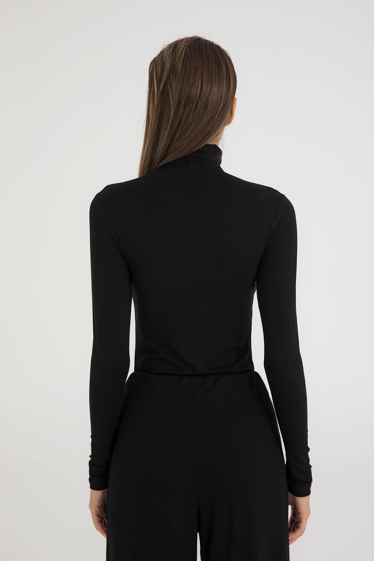 SHEISMONO Ultra Soft Balıkçı Yaka Bluz Siyah