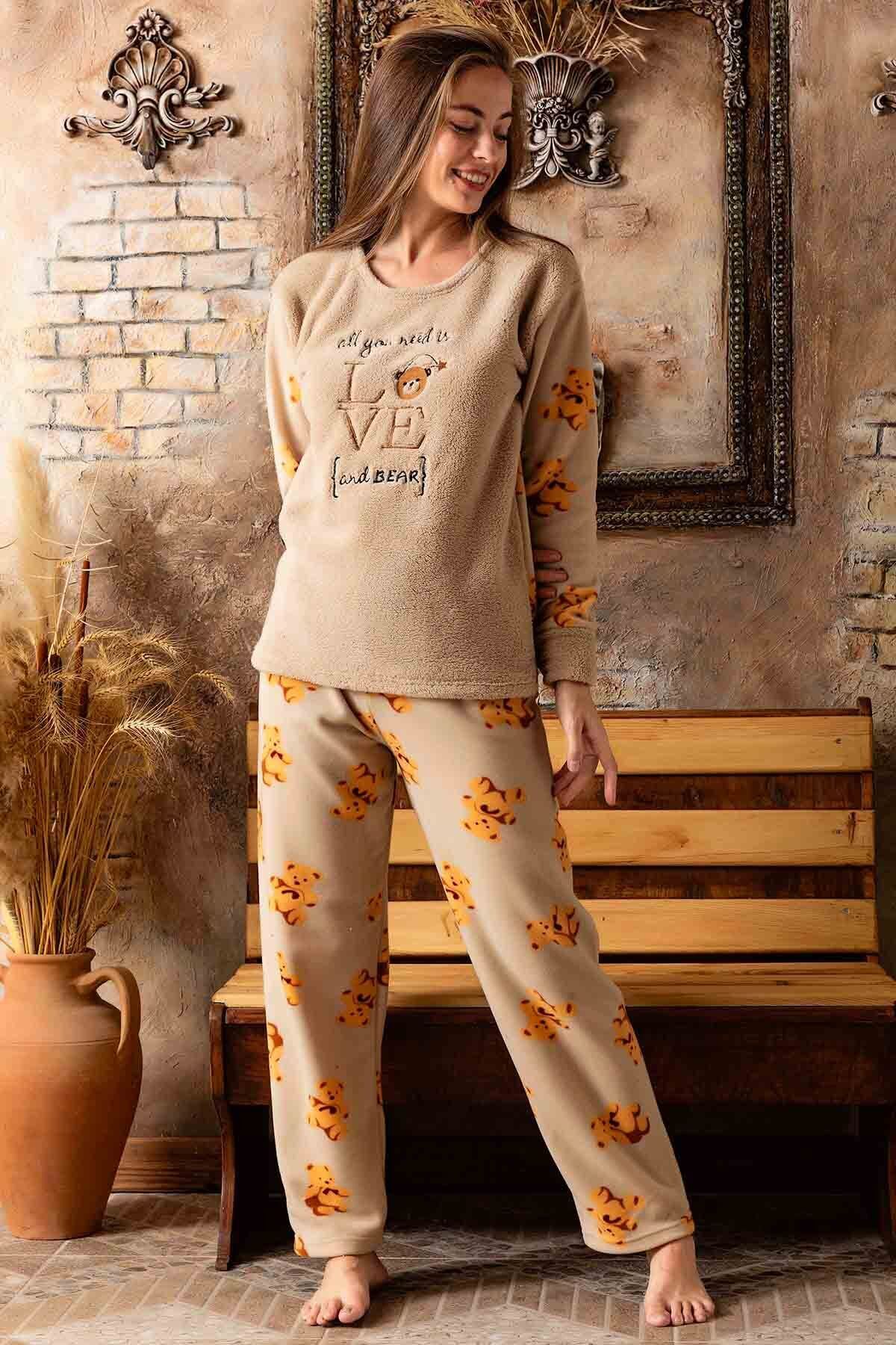 Pijama Takımı