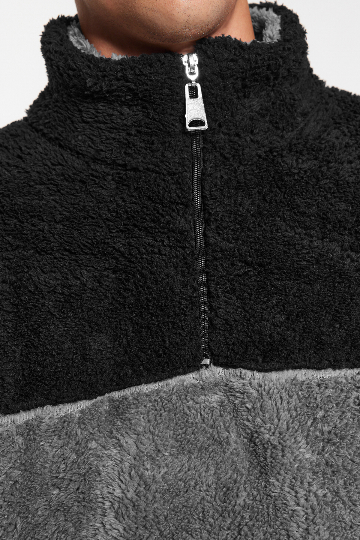  Trendyolmilla Man Siyah Unisex Oversize/Geni? Kesim Renk Blok S?cak Tutan Pelu? Sweatshirt