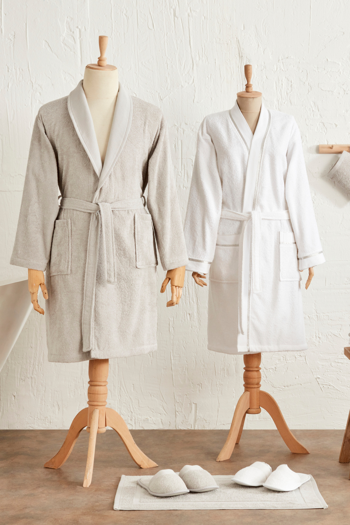 کاراجا Home سرویس حمام خانوادگی 9 تکه گلوری لورکس مدل نقره‌ای-خاکستری