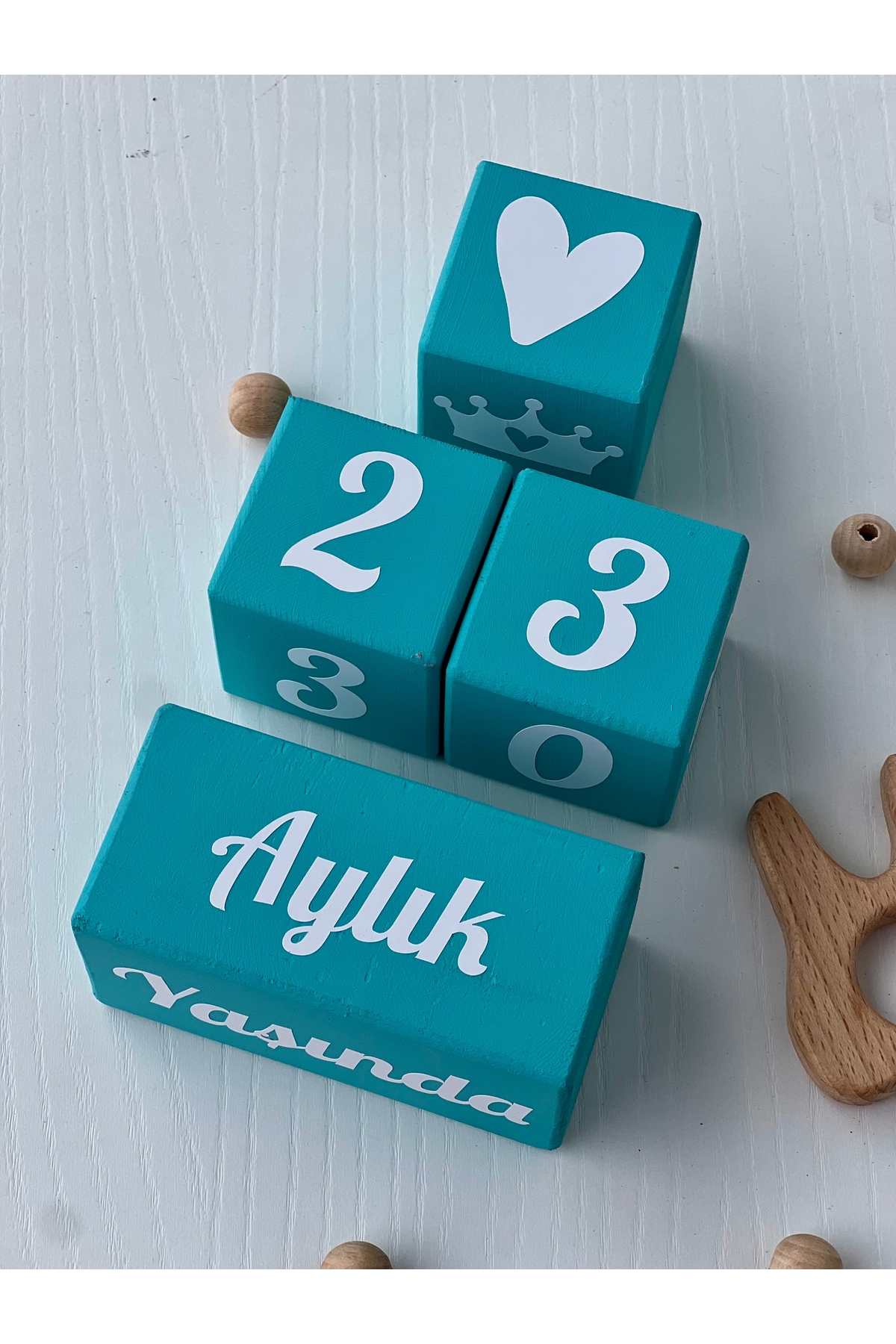 MAVİ BEBEK ANI KÜPÜ VE İSİMLİ KÜP 5 parça