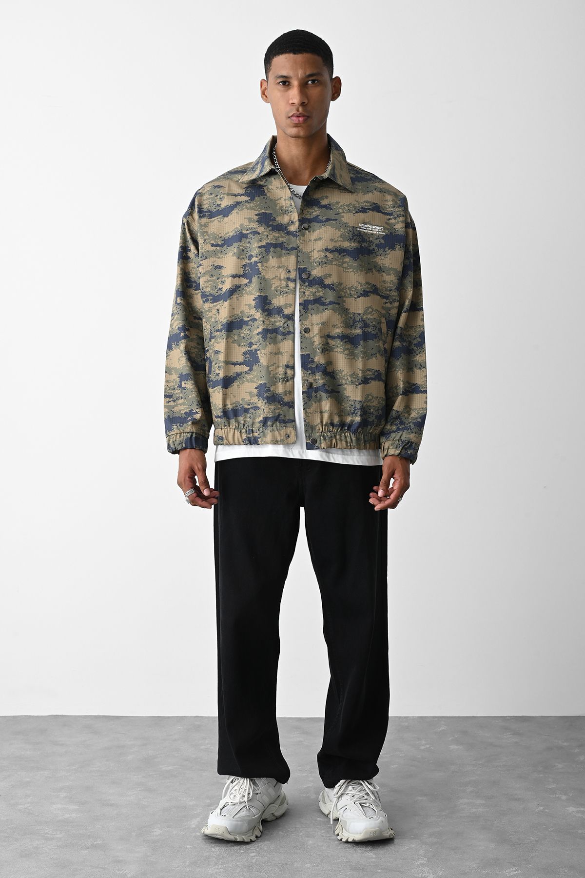 Khaki hotsell camouflage jacket