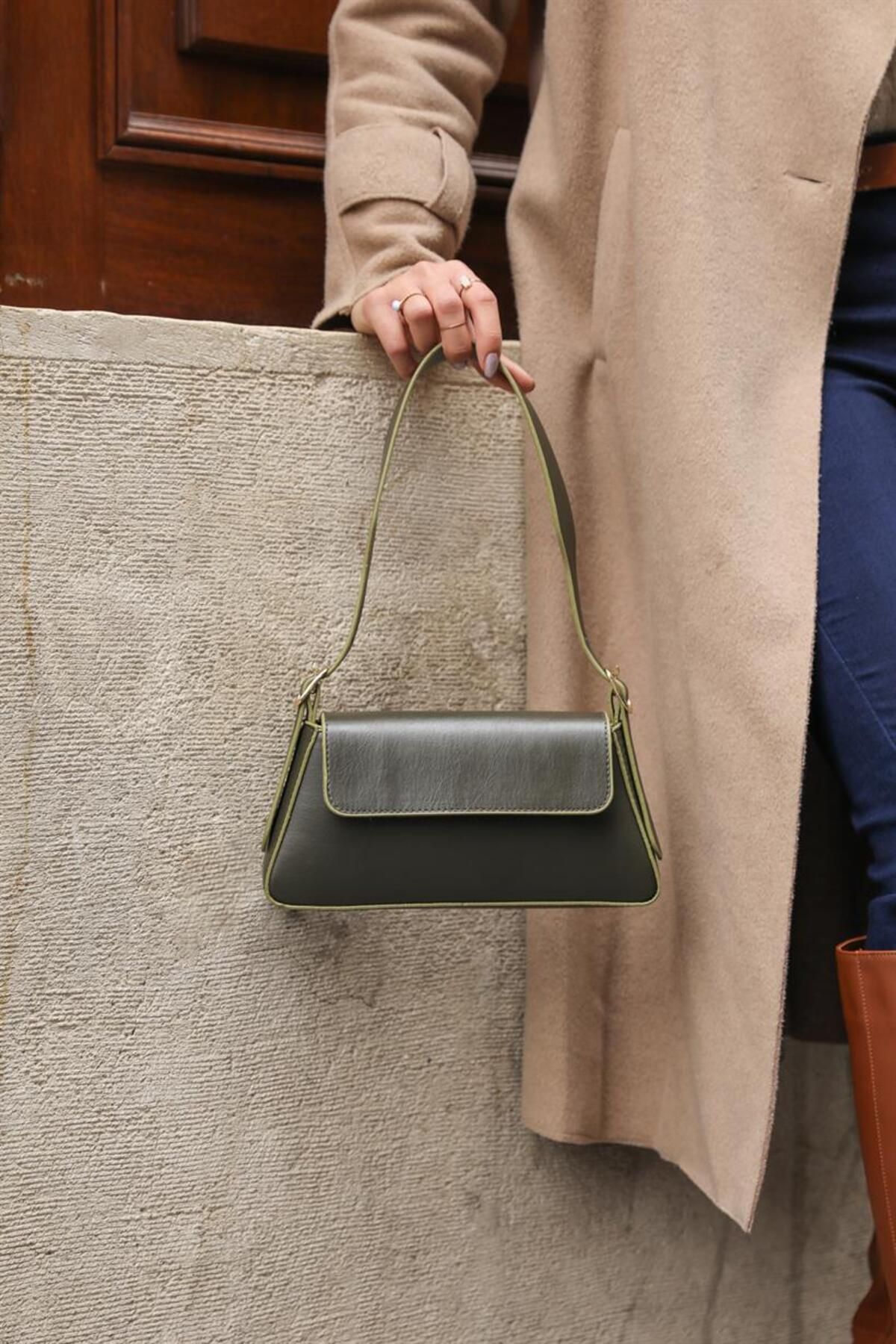 Khaki bag deals womens