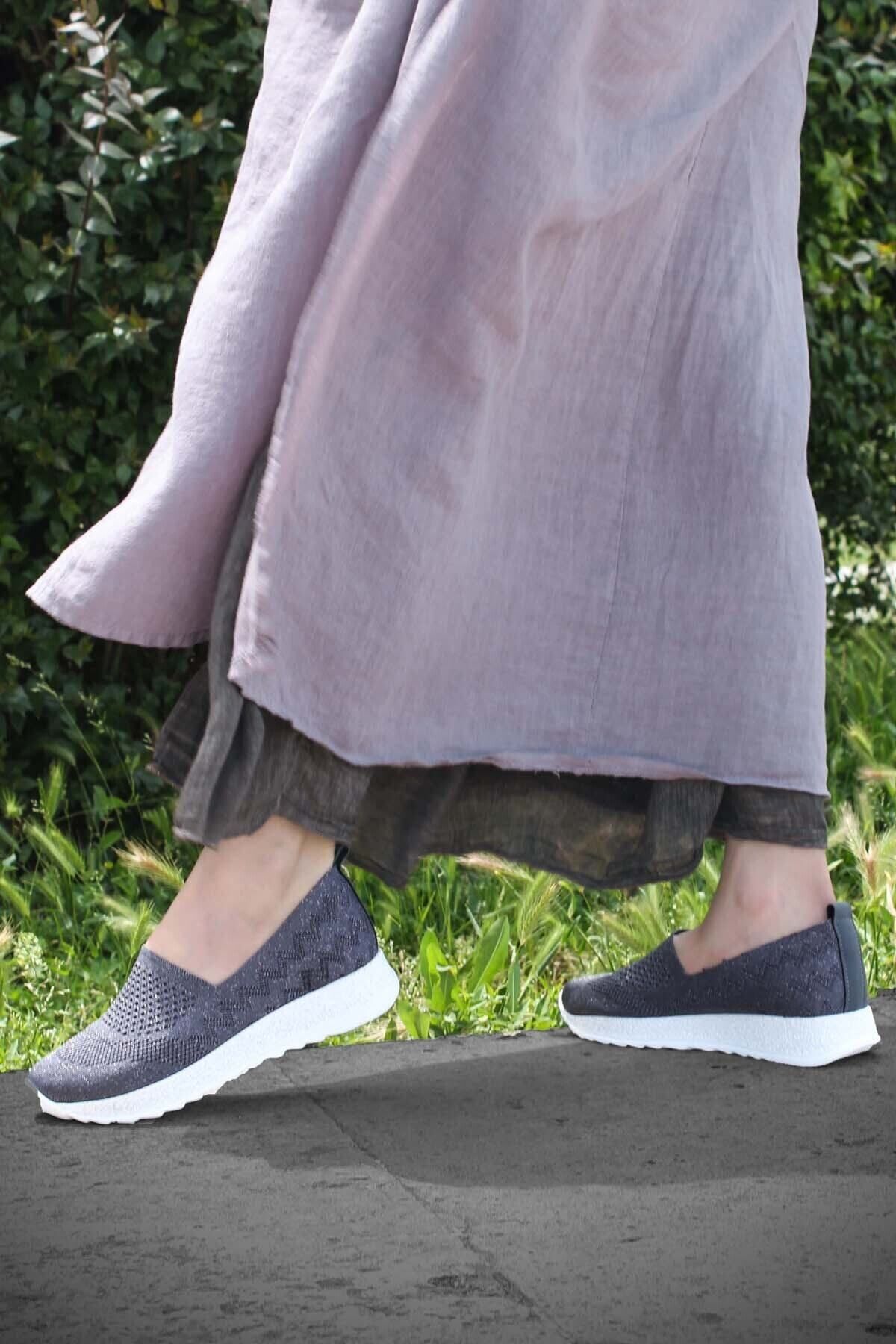 Skechers 15412 2024