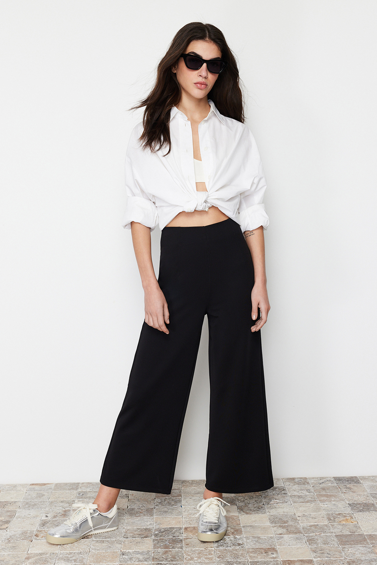 Trendyol Collection Black Culotte Fit Cut-Detail High-Waisted Pants TWOSS24PL00036