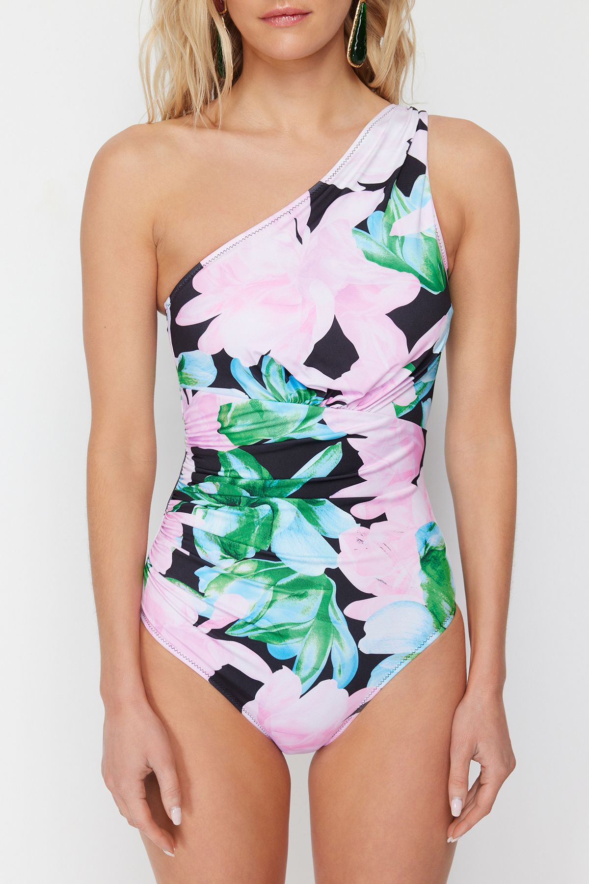 trendyolmilla-womens-floral-sew-on-cup-swimwe