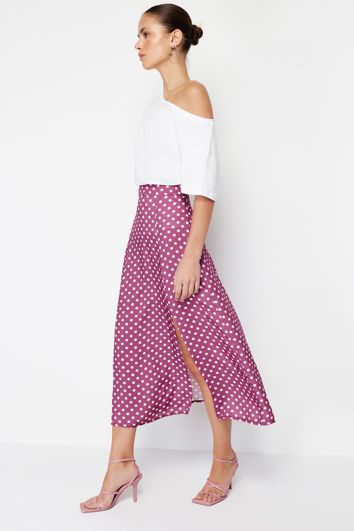 Trendyol Collection Fioletowa Spódnica Midi Z Rozcięciem W Groszki I Szczegółową Tkaniną Wiskozową Kobieta - 34