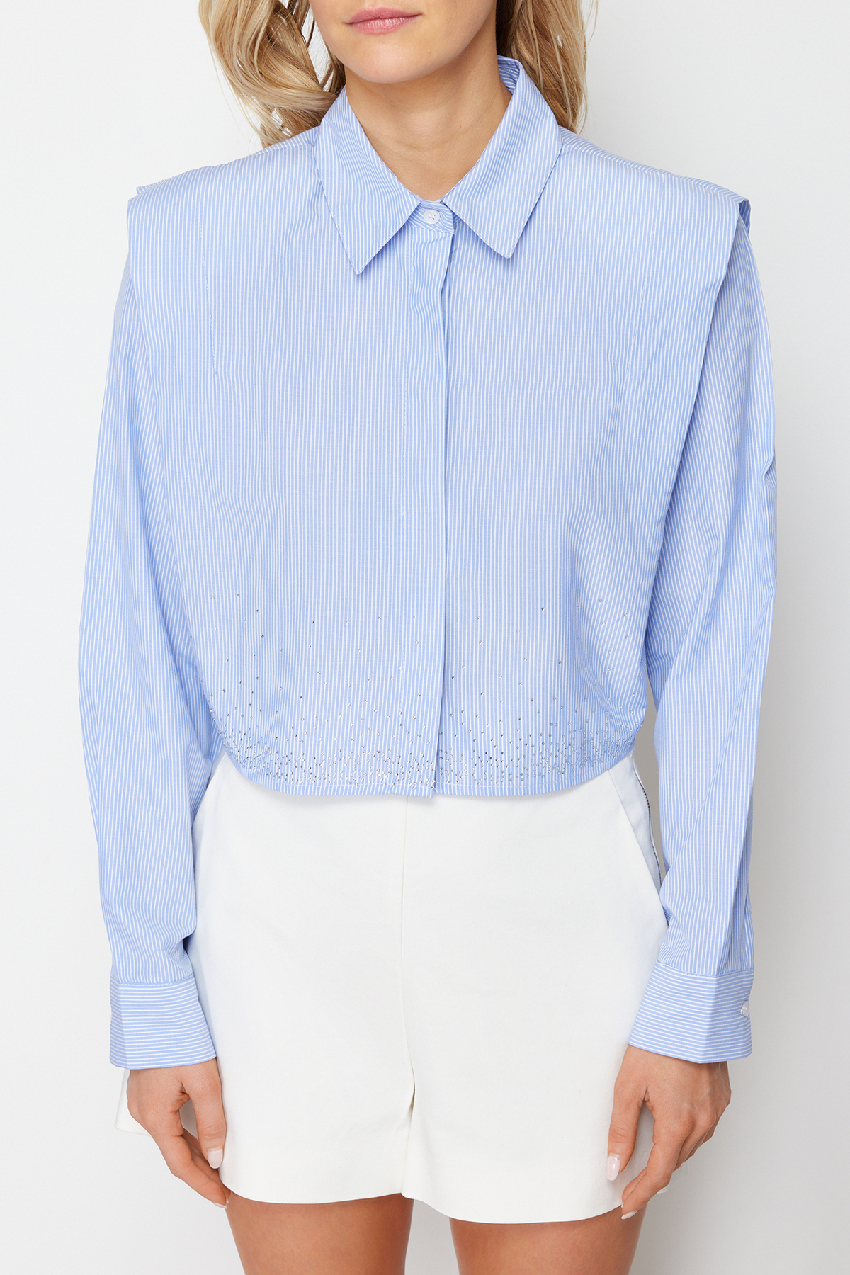 Trendyolmilla  Mavi Kolları Vatkalı Taşlı Crop Dokuma Gömlek TWOSS24GO00041 - Görsel 9