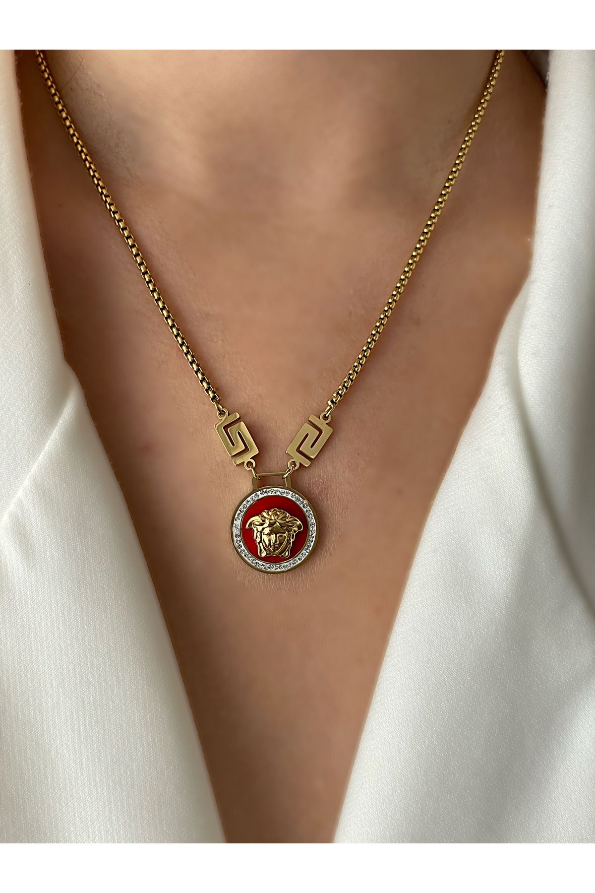Versace icon necklace outlet