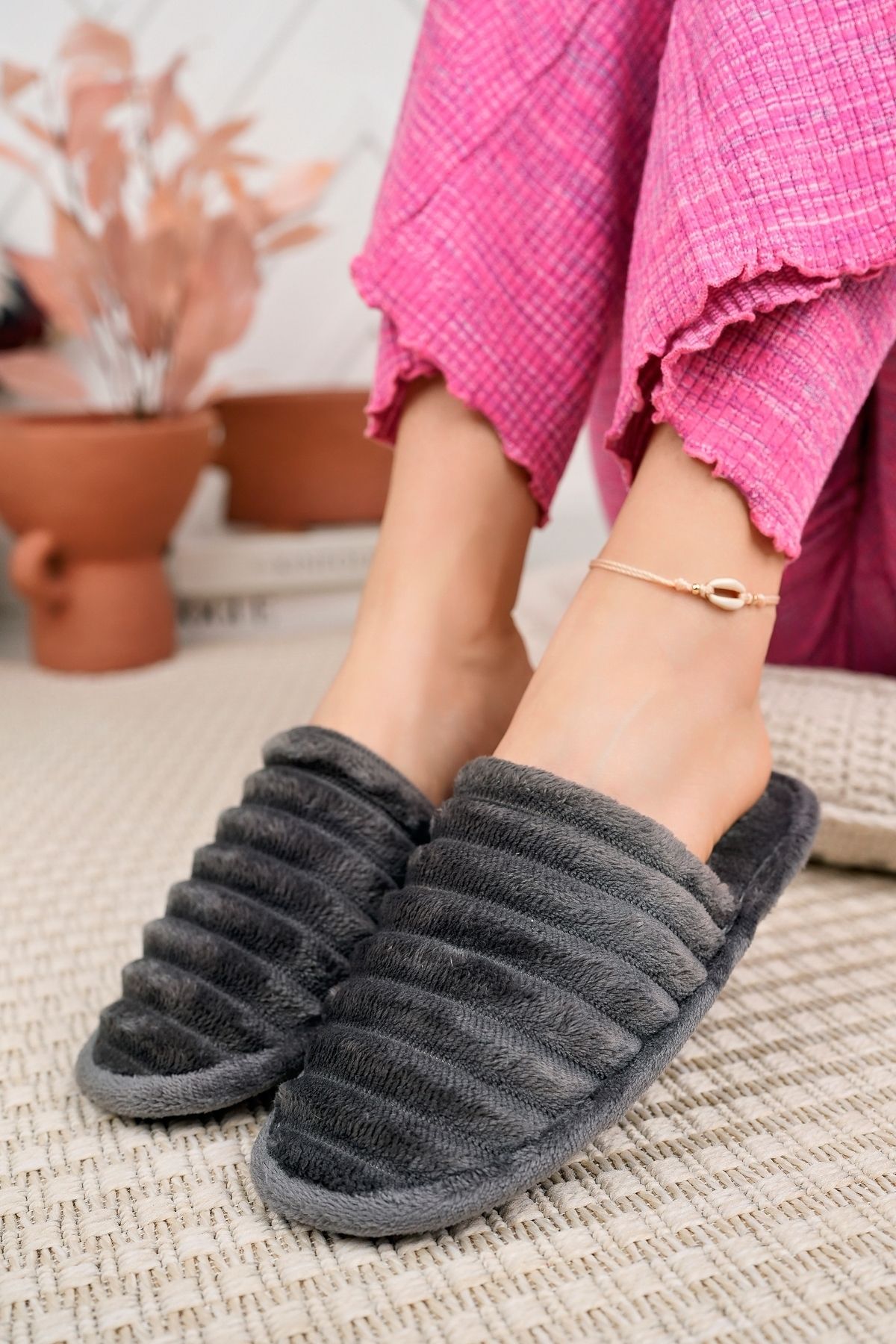 House slippers deals