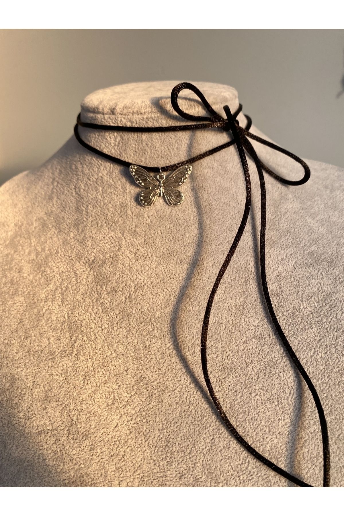 Silver butterfly choker online