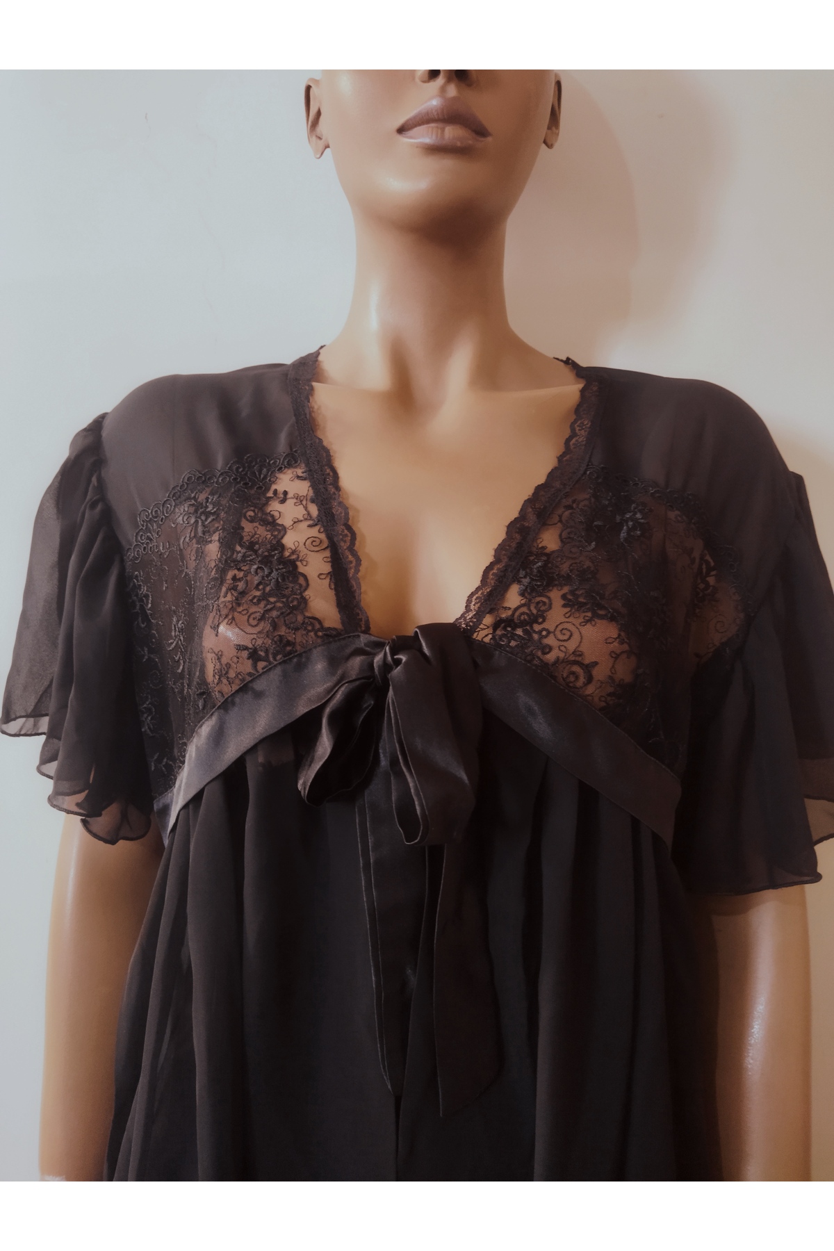 Manken Saten Güpürlü Şifon Gecelik Takım