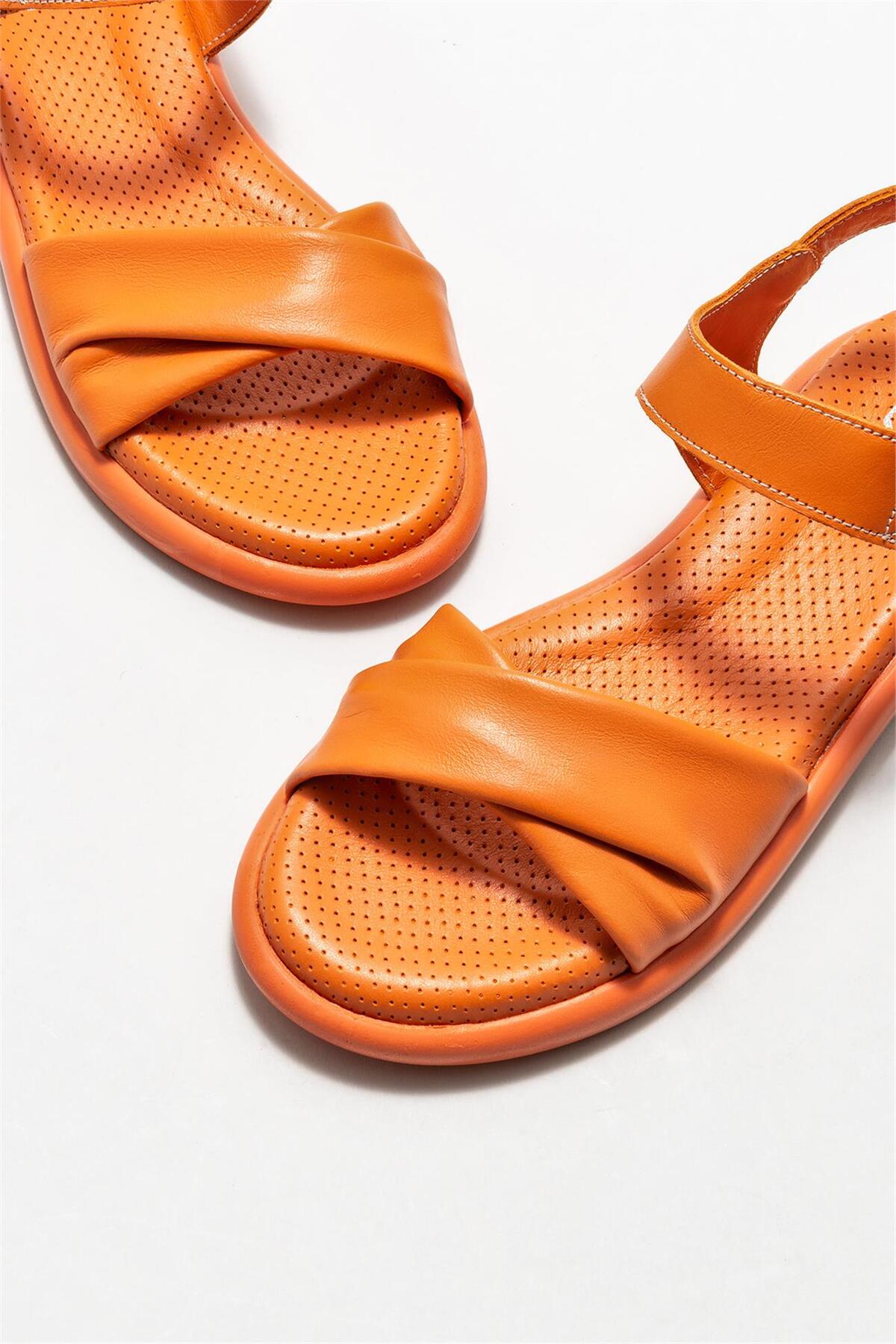 صندل Elle Shoes تخت زنانه چرم طبیعی نارنجی اورجینال - تصویر 3