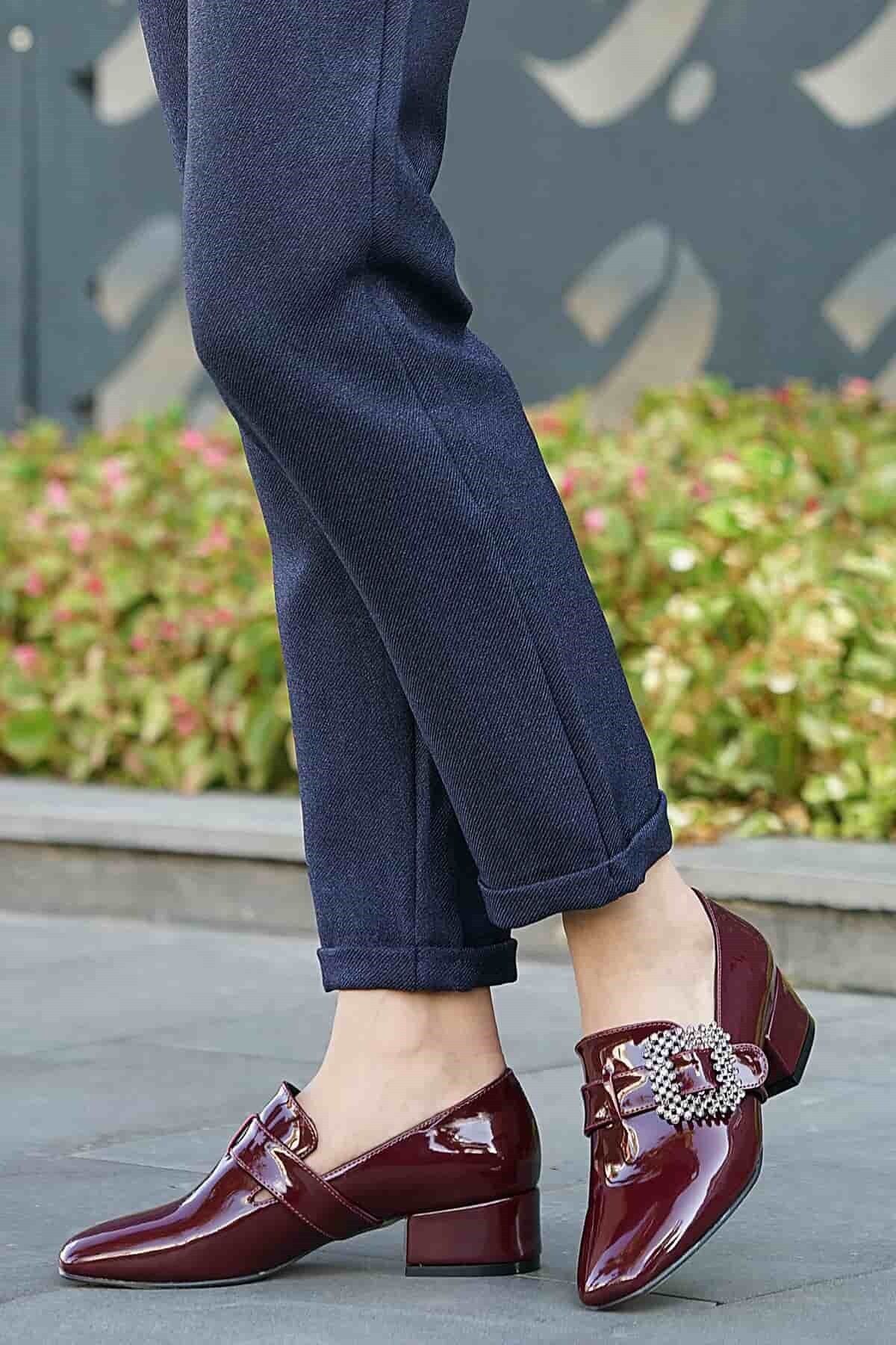 Burgundy new arrivals short heels