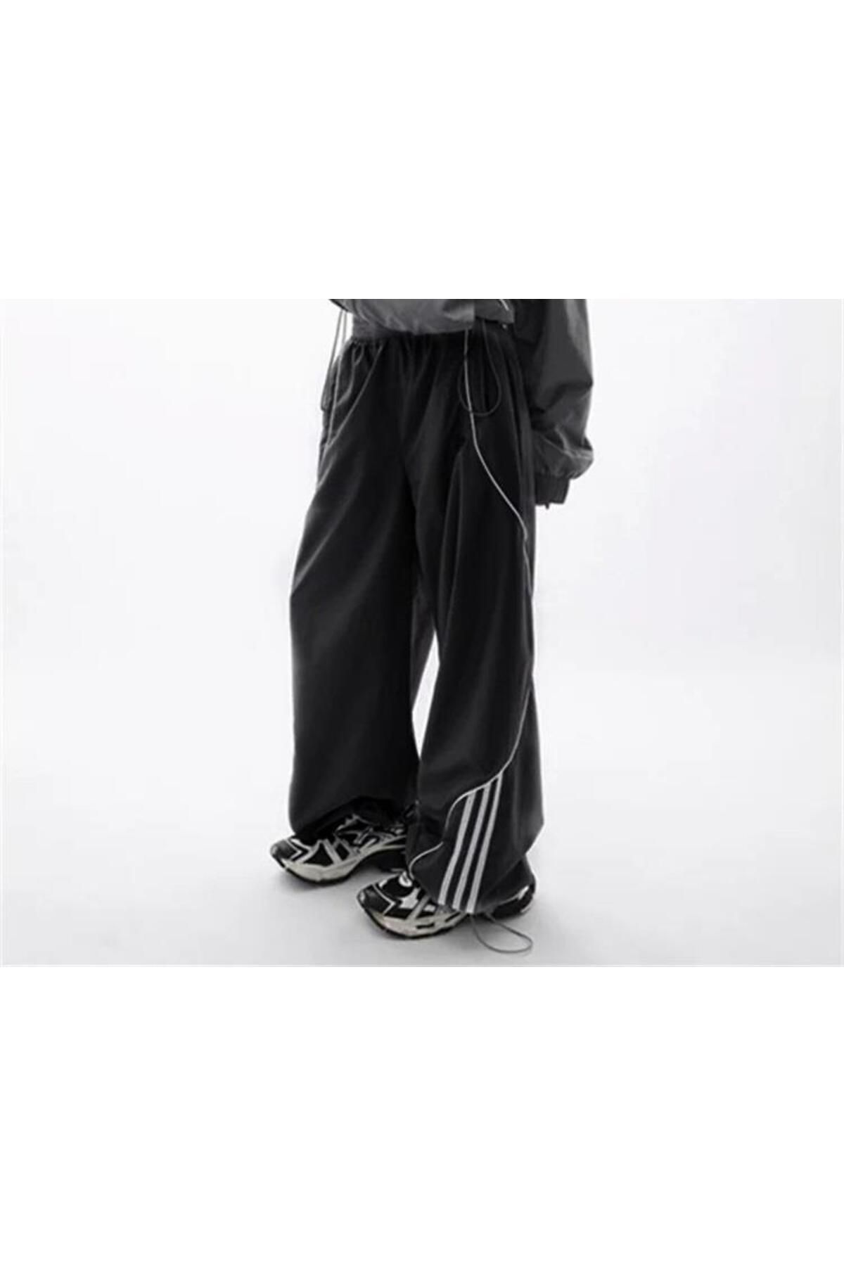 complete the look image