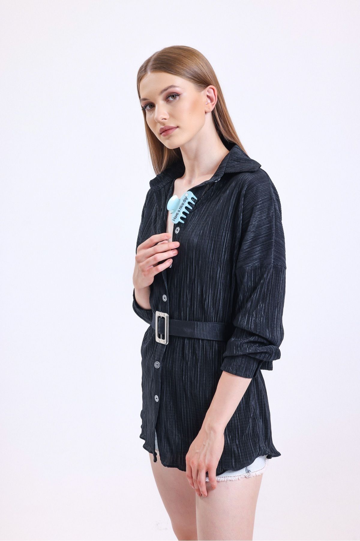 Roberta Lorenz-Have A Nice Days Latch Buckle 8 Cm| High Quality Acetate Material 3