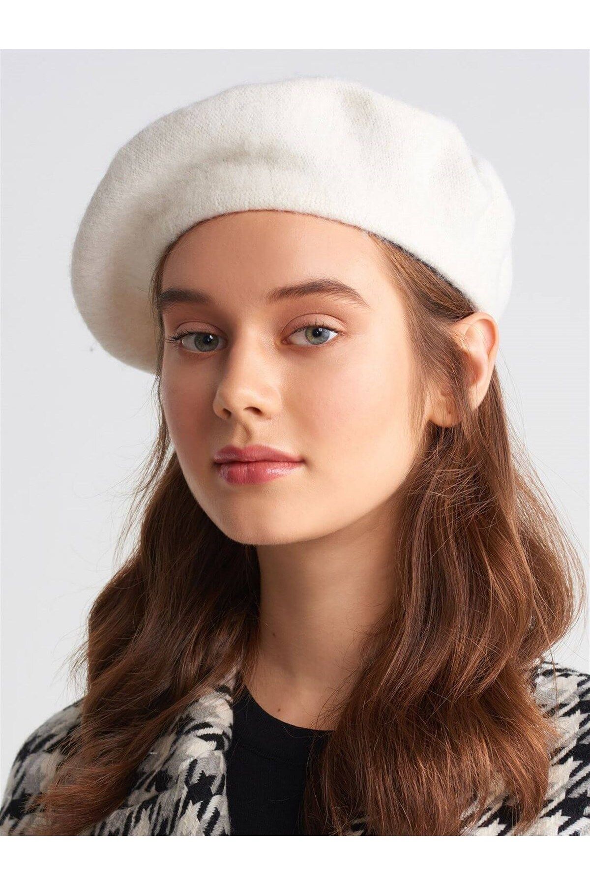 Cream beret hat new arrivals