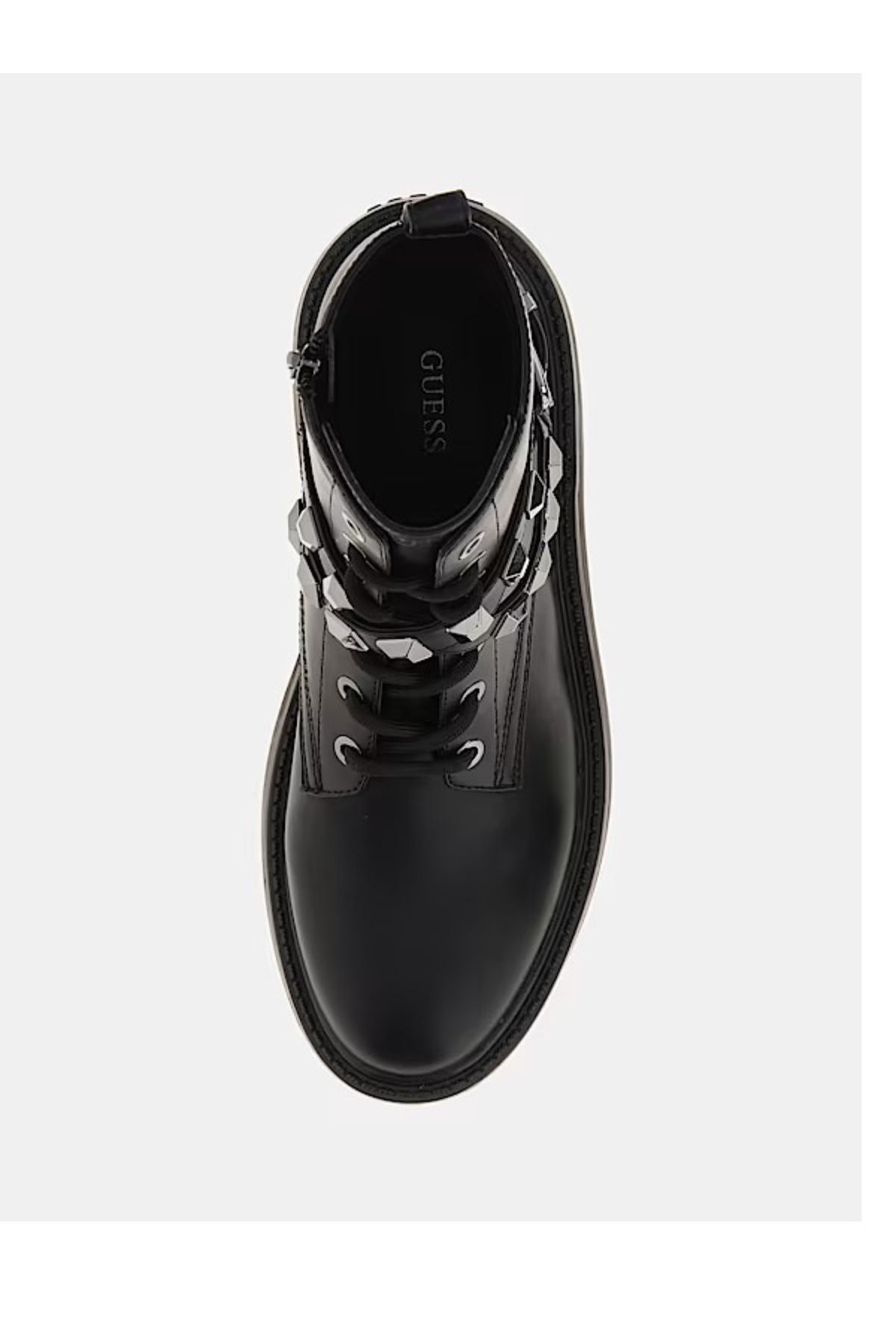 Guess-Vaida - Stylish Shoes with Simple Design and Comfortable Fit 2